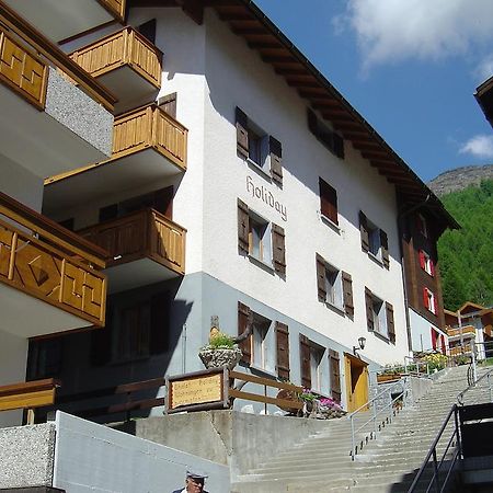 Apartmenthaus Holiday Саас-Фее Екстериор снимка
