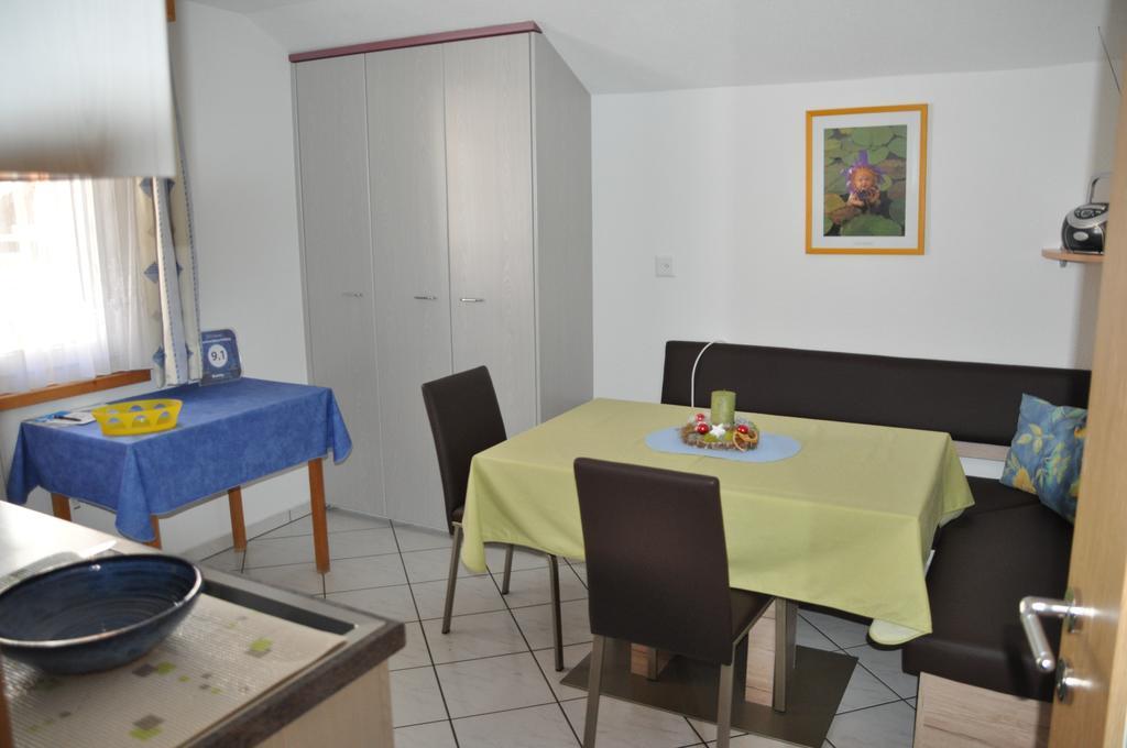Apartmenthaus Holiday Саас-Фее Екстериор снимка